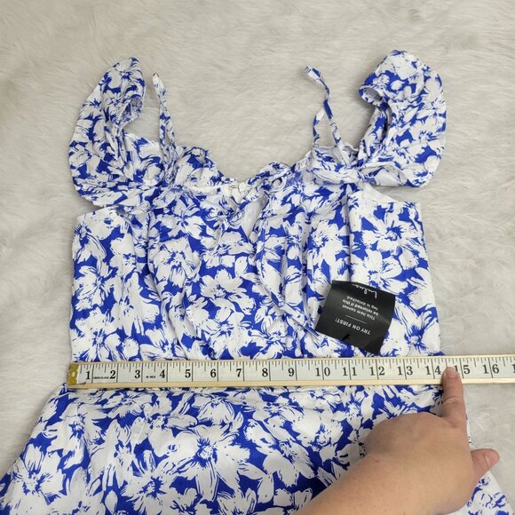Lulu's Ring in Spring Blue White Floral Print Flutter Sleeve Mini Dress Large - Picture 8 of 14